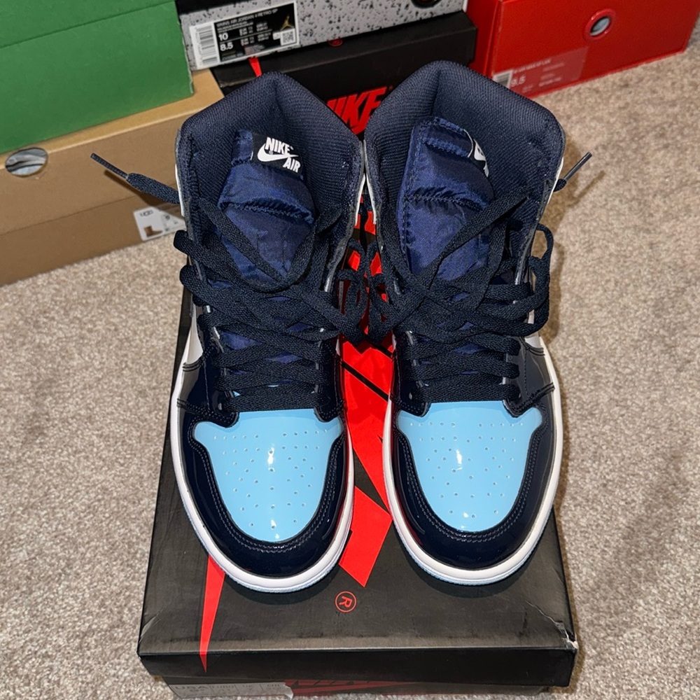 100% Authentic Jordan 1 ‘Blue Chill’